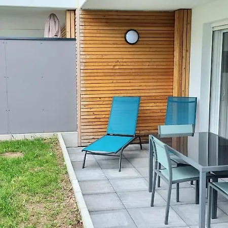 Le Flocon, Au Bord Du Lejlighed